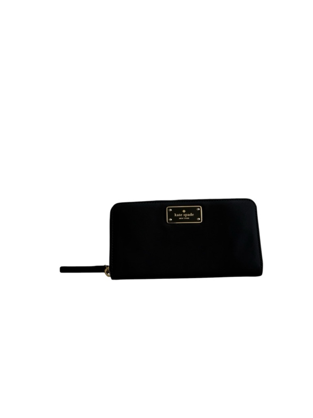 NWOT Kate spade black zip-around logo plaque wallet